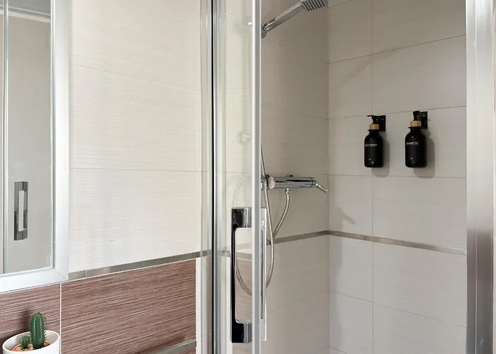 Chillahomes 003 * Candeleda